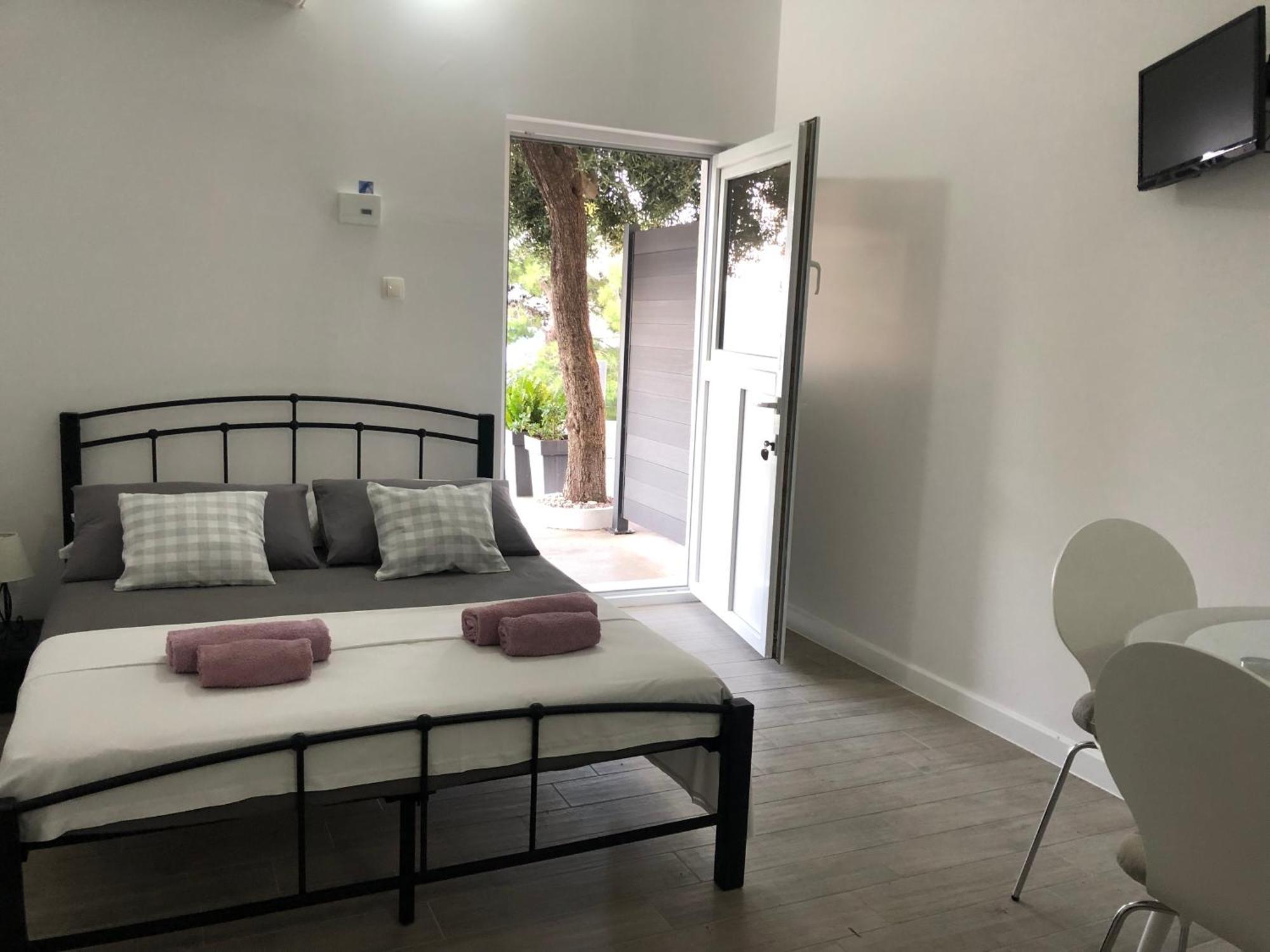 אומיס Apartmani Milka I Jozo חדר תמונה
