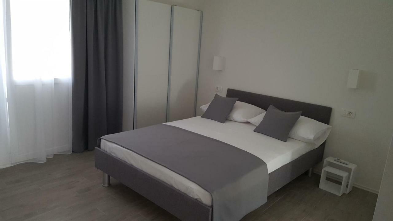 אומיס Apartmani Milka I Jozo מראה חיצוני תמונה